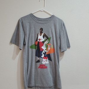 Jordan 7s Hares kids shirt sz XL.
